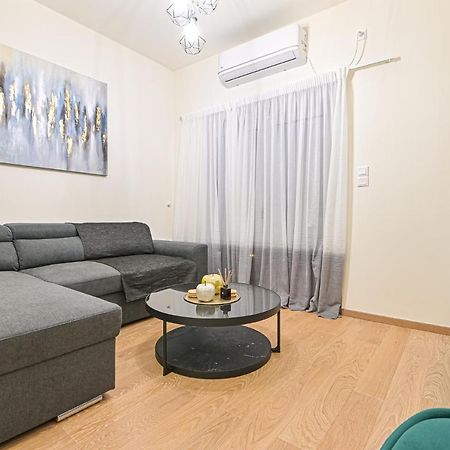 Areos Comfort Living Apartment - Alexandras Ave 72 Atenas Exterior foto